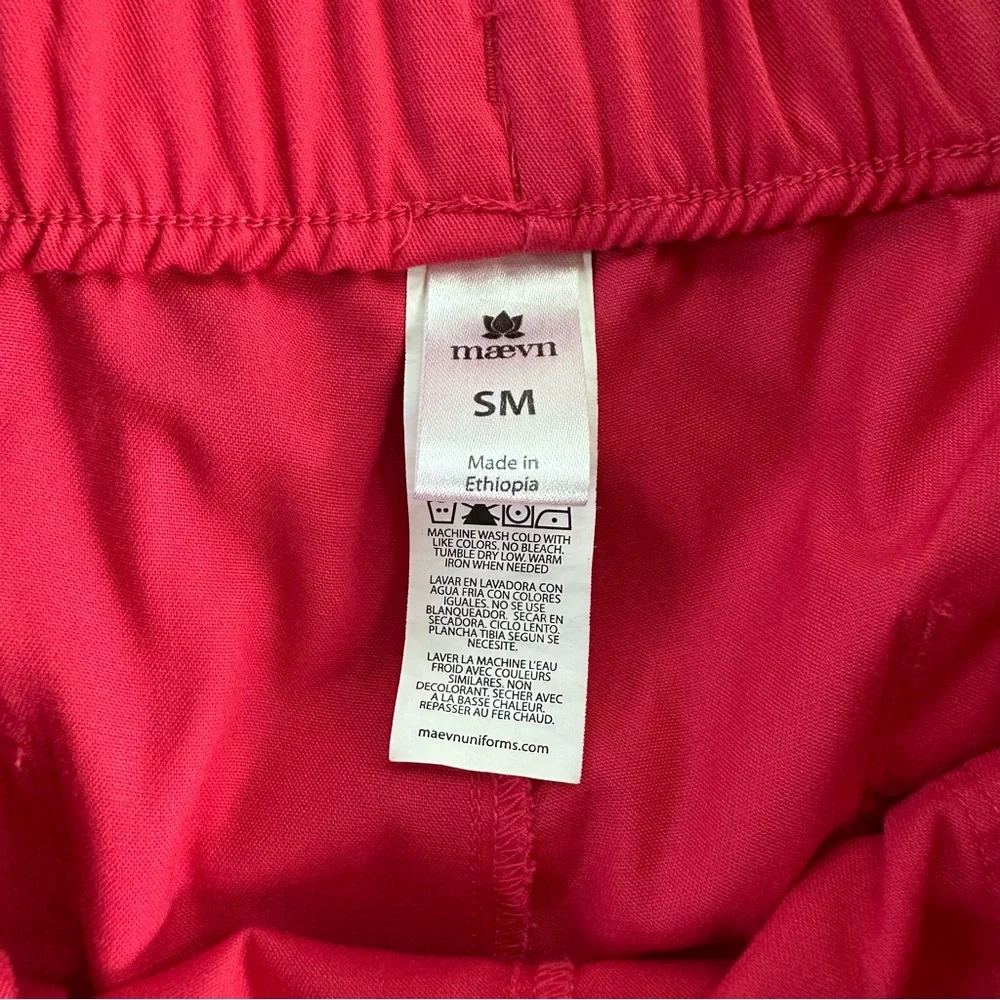 Maevn Matrix Women's Matching Scrub Set. Small. Watermelon.